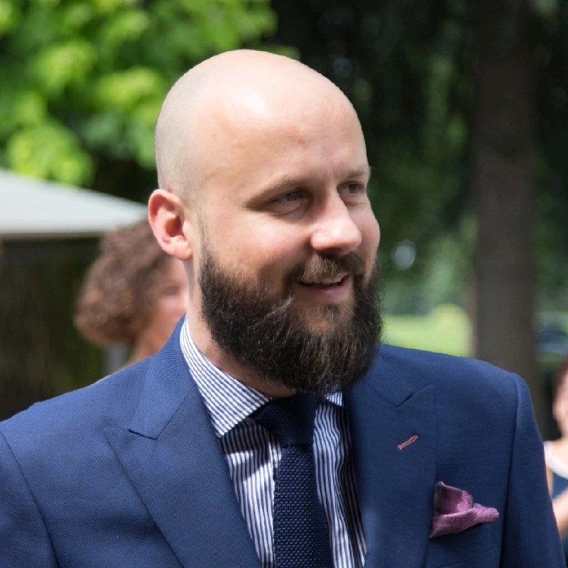 Headshot of Bartek Bogacki, Cheif Technology Officer and Co-Founder at Roqad